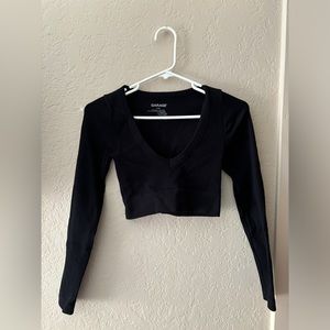 black cropped long sleeve